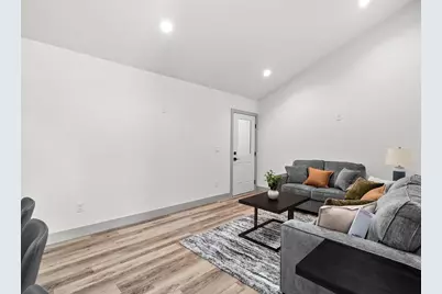840 S 18th Avenue #8, Sturgeon Bay, WI 54235 - Photo 5