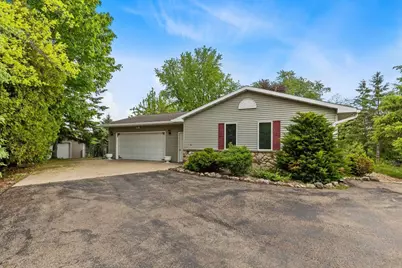 2220 W 20th Avenue, Oshkosh, WI 54904 - Photo 49