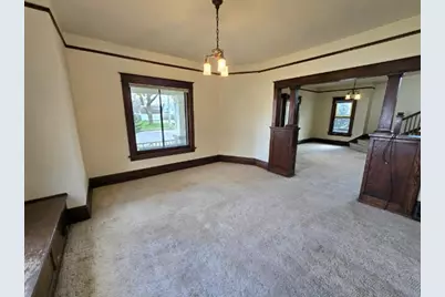 211 E Center Street, Shawano, WI 54166 - Photo 11