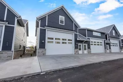 844 S 18th Avenue #9, Sturgeon Bay, WI 54235 - Photo 3