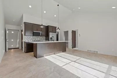 844 S 18th Avenue #9, Sturgeon Bay, WI 54235 - Photo 13