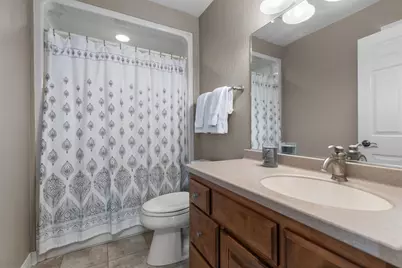 4916 N Silentwind Way, Appleton, WI 54913 - Photo 37