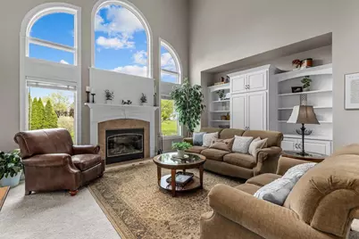 4916 N Silentwind Way, Appleton, WI 54913 - Photo 5