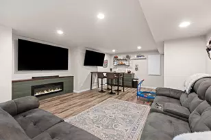 1138 W Thorn Crk Dr, Hilbert, WI 54129 - Photo 27