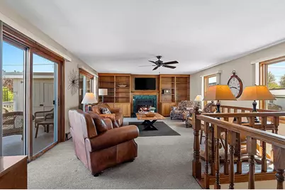 300 3rd Street, Oconto, WI 54153 - Photo 23