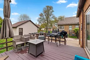 926 N 17th St, Manitowoc, WI 54220 - Photo 49