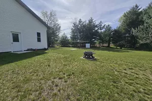 W10556 Czech Rd, Coloma, WI 54930 - Photo 5