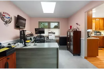 490 Tyrolian Drive, Green Bay, WI 54302 - Photo 9