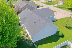 1326 Winter Wheat Dr, Neenah, WI 54956 - Photo 41