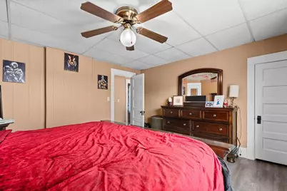 242 W 14th Avenue, Oshkosh, WI 54902 - Photo 23