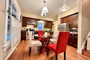 953 Michigan St, Sturgeon Bay, WI 54235 - Photo 9