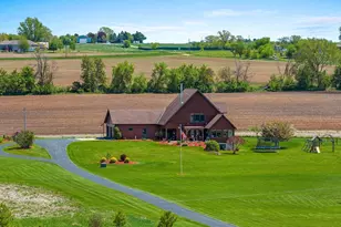 910 Shoemaker Rd, Brussels, WI 54204 - Photo 3