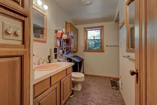 1738 N Erb St, Appleton, WI 54911 - Photo 21