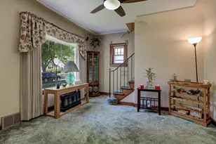 1738 N Erb St, Appleton, WI 54911 - Photo 5