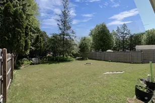 1738 N Erb St, Appleton, WI 54911 - Photo 29