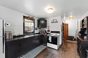 1215 Navarino St, Algoma, WI 54201 - Photo 13