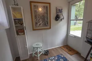 716 Royalton St, Waupaca, WI 54981 - Photo 5