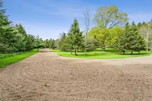 3720 E Hillcrest Rd, Two Rivers, WI 54241 - Photo 19