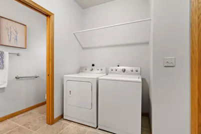 3700 S Hampton Court, Appleton, WI 54915 - Photo 25
