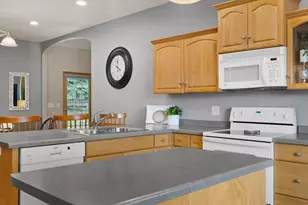 3700 S Hampton Ct, Appleton, WI 54915 - Photo 13
