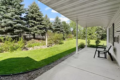 3700 S Hampton Court, Appleton, WI 54915 - Photo 3