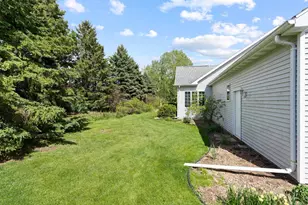 3700 S Hampton Ct, Appleton, WI 54915 - Photo 51