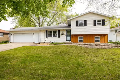 1548 E Moon Beam Trail, Appleton, WI 54915 - Photo 1