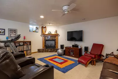 3221 Mockingbird Way, Oshkosh, WI 54904 - Photo 25