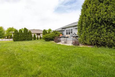3221 Mockingbird Way, Oshkosh, WI 54904 - Photo 33