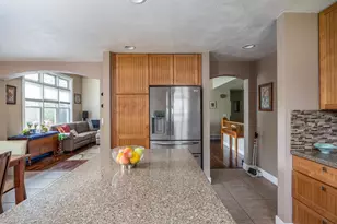 3221 Mockingbird Way, Oshkosh, WI 54904 - Photo 5