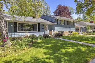 695 Bruce St, Fond du Lac, WI 54935 - Photo 25