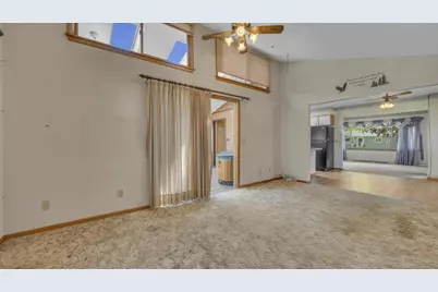 695 Bruce Street, Fond du Lac, WI 54935 - Photo 11