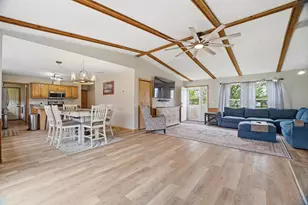 311 N 3rd St, Hilbert, WI 54129 - Photo 9