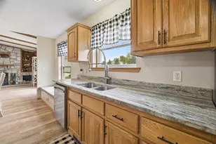 311 N 3rd St, Hilbert, WI 54129 - Photo 15