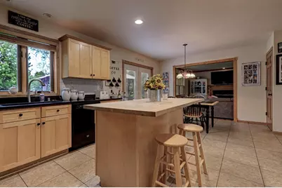 70 Overland Trail, Winnebago, WI 54904 - Photo 11