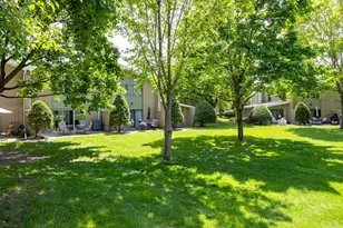 1229 Nicolet Circle, Appleton, WI 54914 - Photo 5