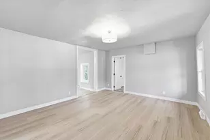 600 Royalton St, Waupaca, WI 54981 - Photo 7