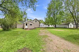 600 Royalton St, Waupaca, WI 54981 - Photo 21