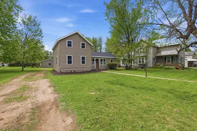 600 Royalton Street, Waupaca, WI 54981 - Photo 25