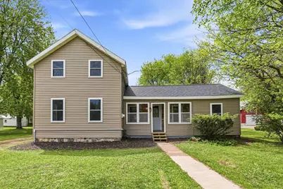 600 Royalton Street, Waupaca, WI 54981 - Photo 1