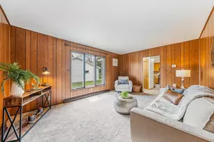 216 Maple St, Redgranite, WI 54970 - Photo 3