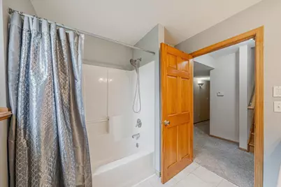 2521 Bishops Lane, Neenah, WI 54956 - Photo 23