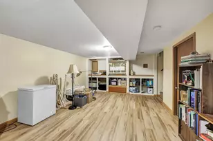 1622 Canary Ln, Green Bay, WI 54304 - Photo 27