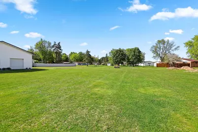 504 Sunrise Road, Edgerton, WI 54486 - Photo 63