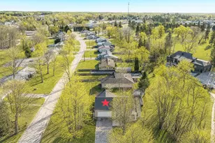 104 Riverwood Ct, Mishicot, WI 54228 - Photo 37