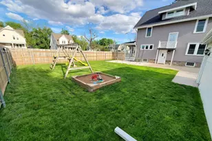 719 S Memorial Dr, Appleton, WI 54911 - Photo 3