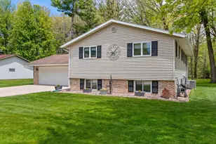 247 Northridge Dr, Shawano, WI 54166 - Photo 5