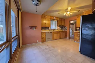 830 Winford Ave, Green Bay, WI 54303 - Photo 9