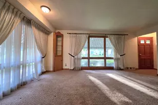 830 Winford Ave, Green Bay, WI 54303 - Photo 11