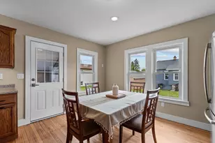 708 W 6th Ave, Oshkosh, WI 54902 - Photo 17